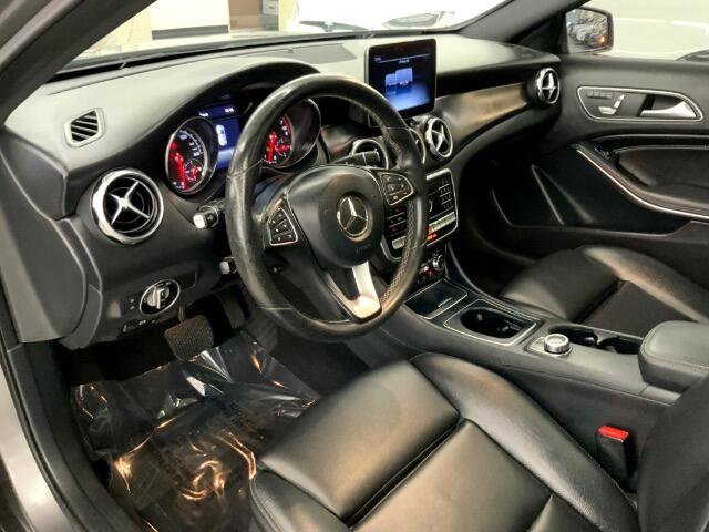 Used 2018 Mercedes-Benz GLA 250 4MATIC image 11