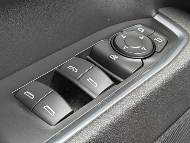 Used 2025 Chevrolet Silverado 1500 LT Trail Boss w/ Convenience Package II AWD/4WD image 22