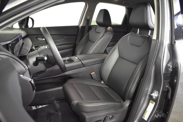 Certified 2025 Nissan Murano SV AWD/4WD image 9