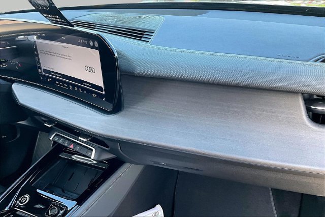 New 2026 Audi Q3 quattro 2.0T AWD/4WD image 16