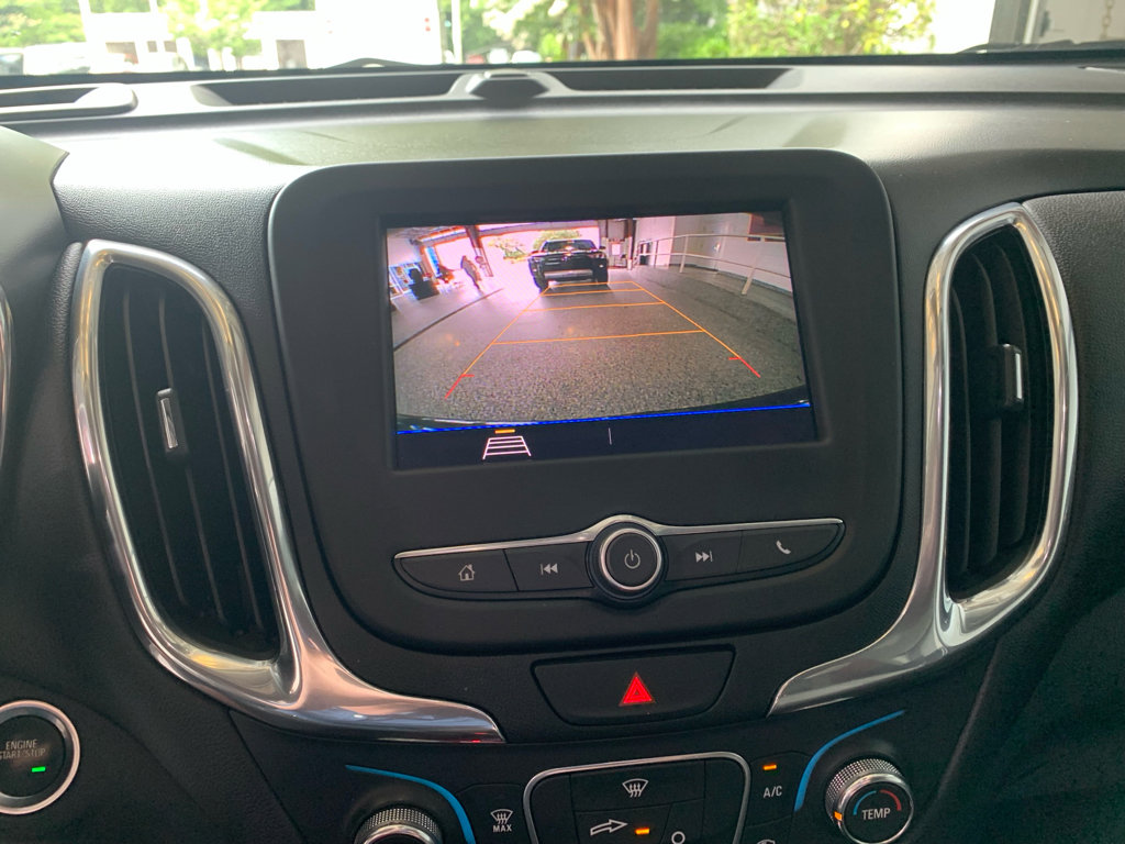 Used 2020 Chevrolet Equinox LT FWD image 23