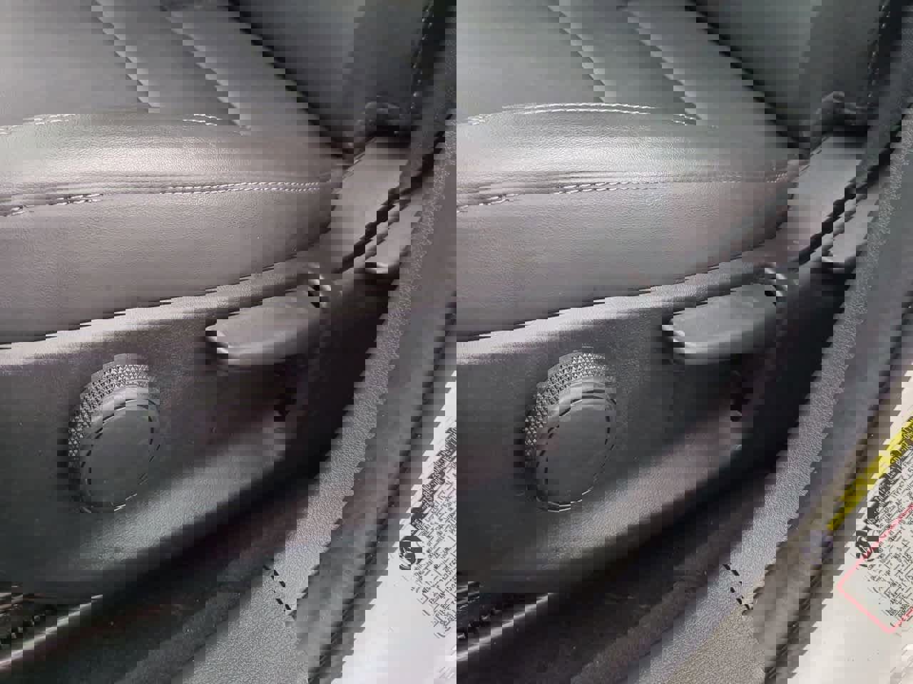 Used 2022 MAZDA CX-30 AWD 2.5 S w/ Select Package image 16