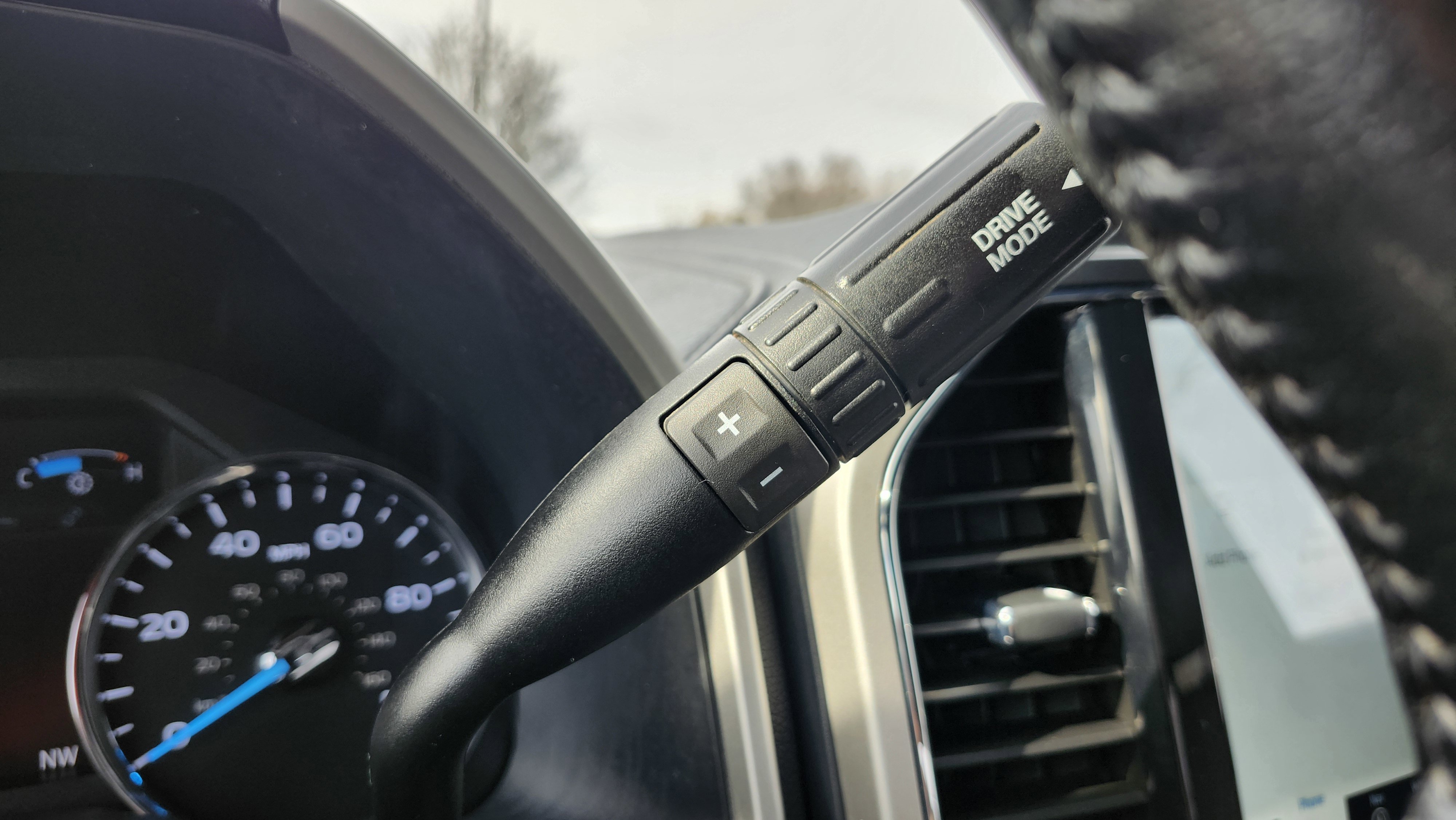 Used 2022 Ford F350 Lariat w/ Lariat Ultimate Package image 37