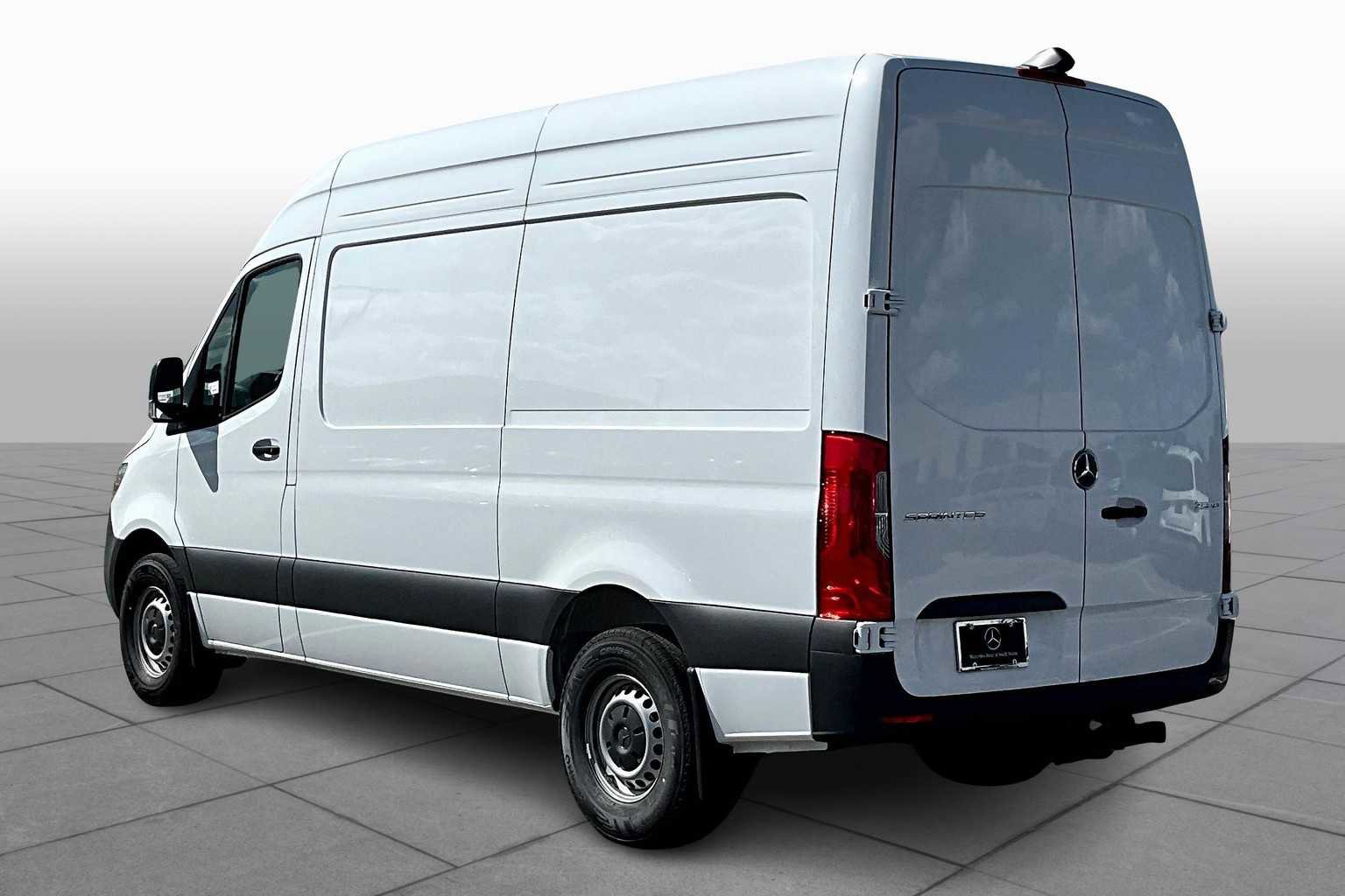 New 2025 Mercedes-Benz Sprinter 2500 image 12