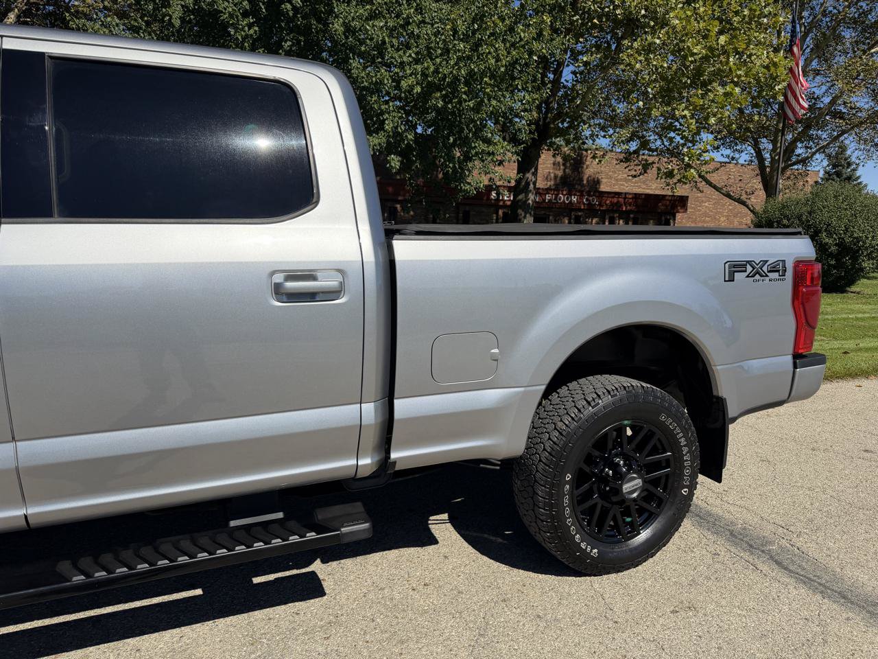 Used 2021 Ford F250 Lariat AWD/4WD image 17