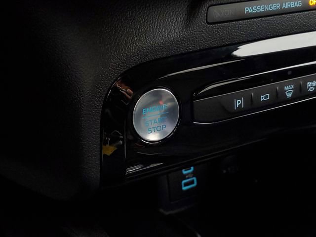 Certified 2023 Ford Escape Platinum image 17