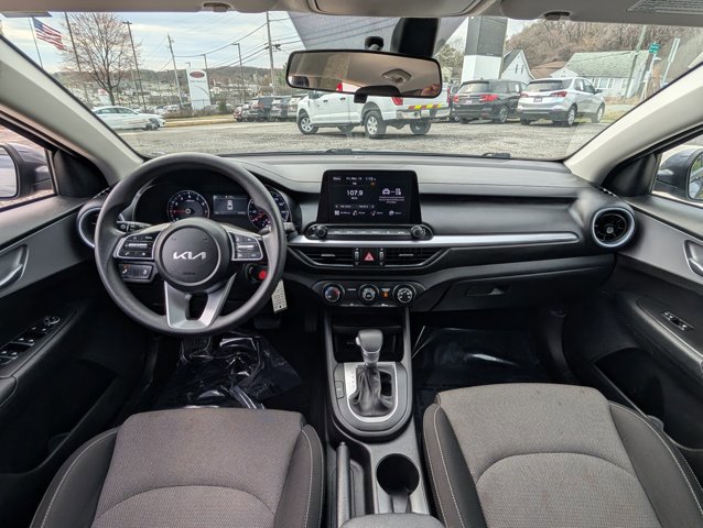 Used 2023 Kia Forte LXS w/ LXS Technology Package image 17