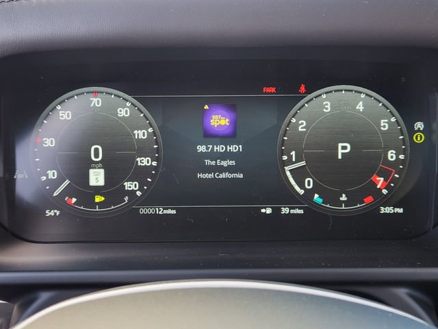 Used 2026 Land Rover Defender 110 S image 11