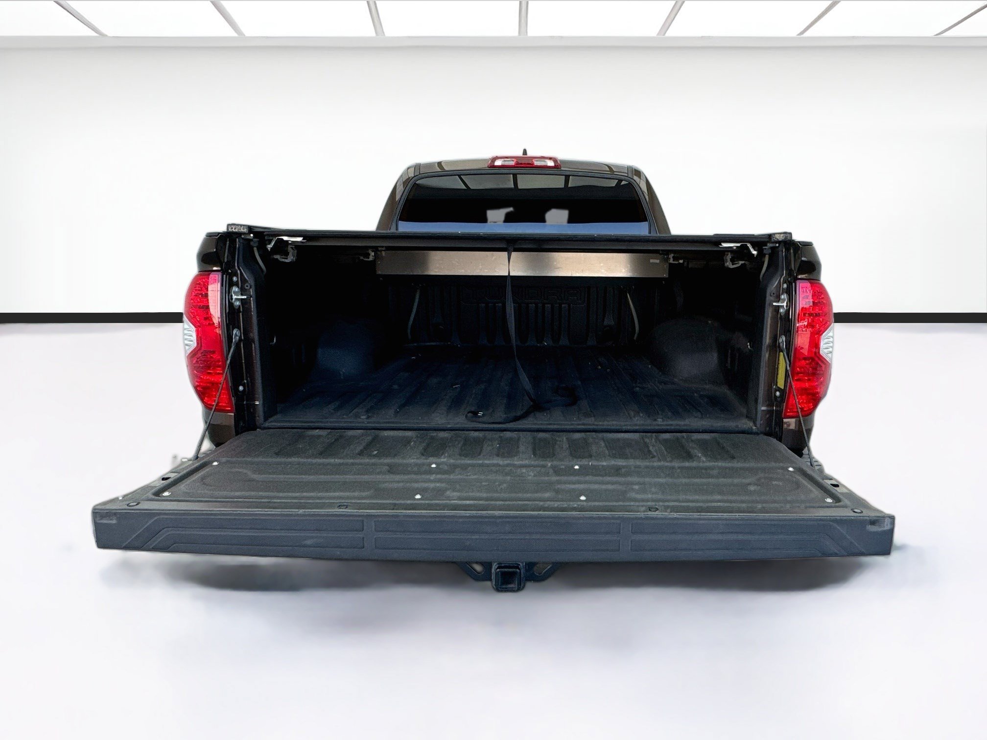 Used 2021 Toyota Tundra 1794 Edition AWD/4WD image 18