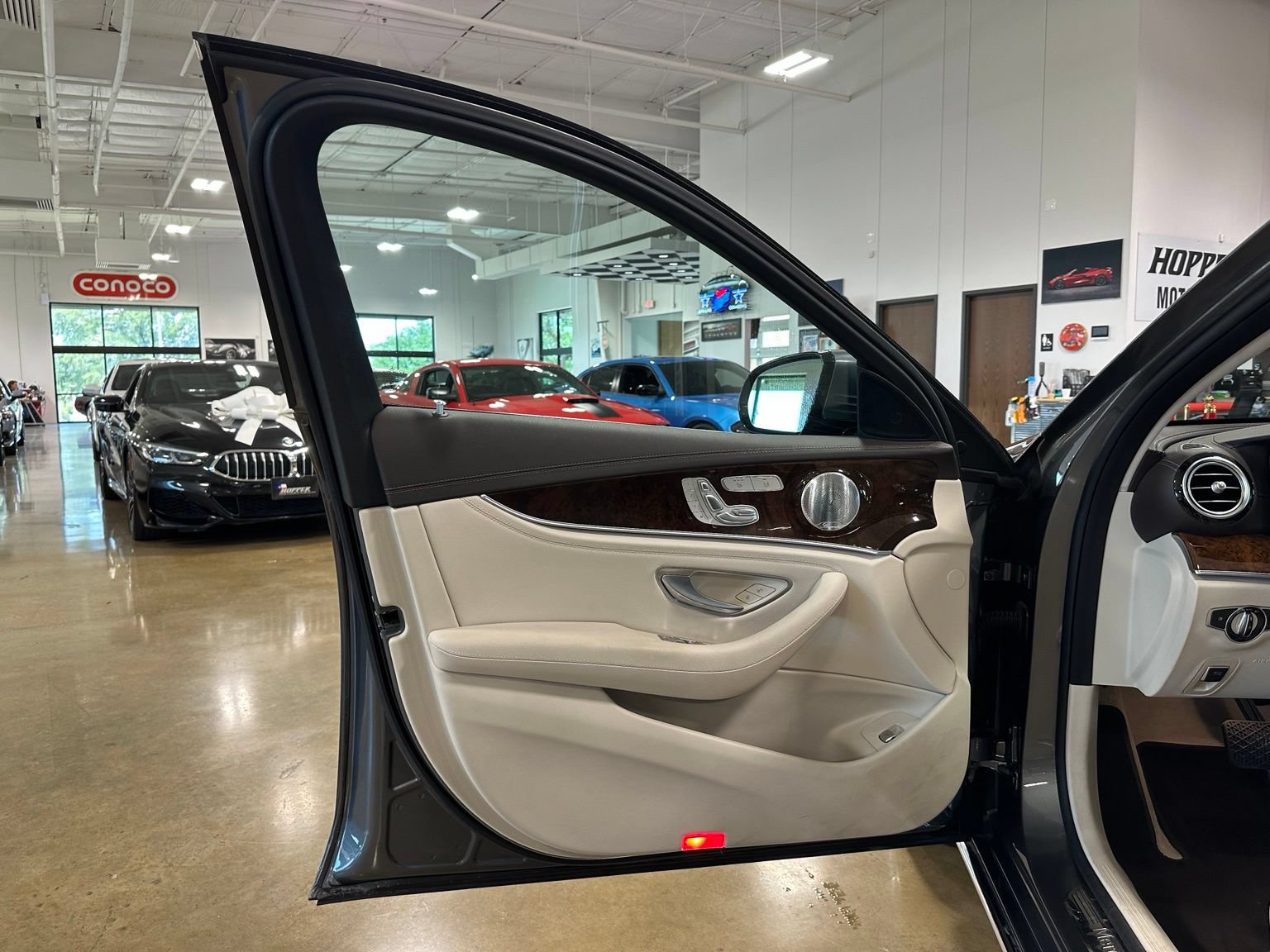 Used 2017 Mercedes-Benz E 300 image 11