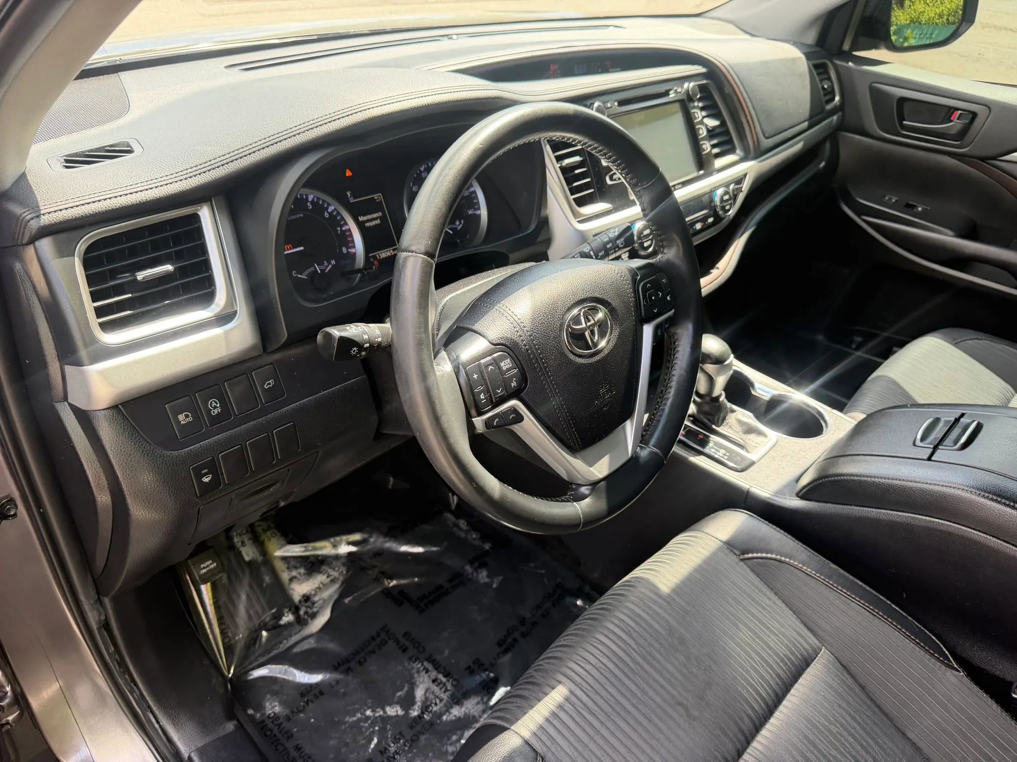 Used 2019 Toyota Highlander Plus image 27