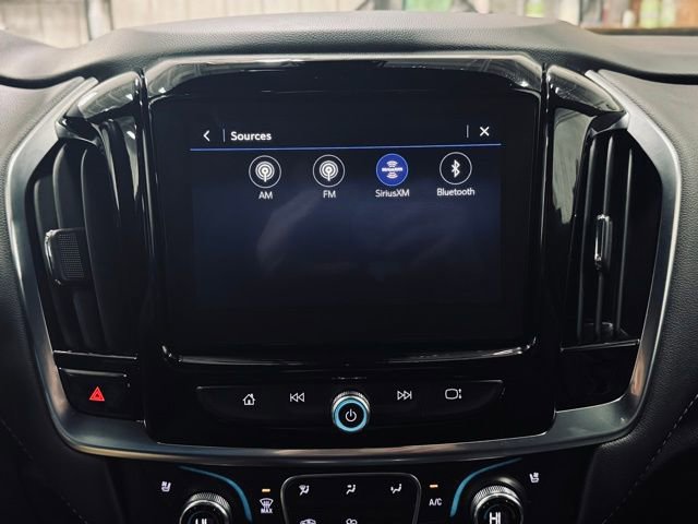 Used 2022 Chevrolet Traverse Premier w/ LPO, Floor Liner Package image 40