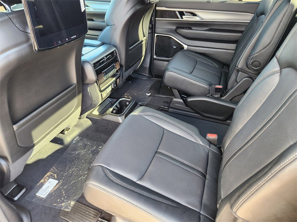 New 2026 Jeep Grand Wagoneer L Limited image 20