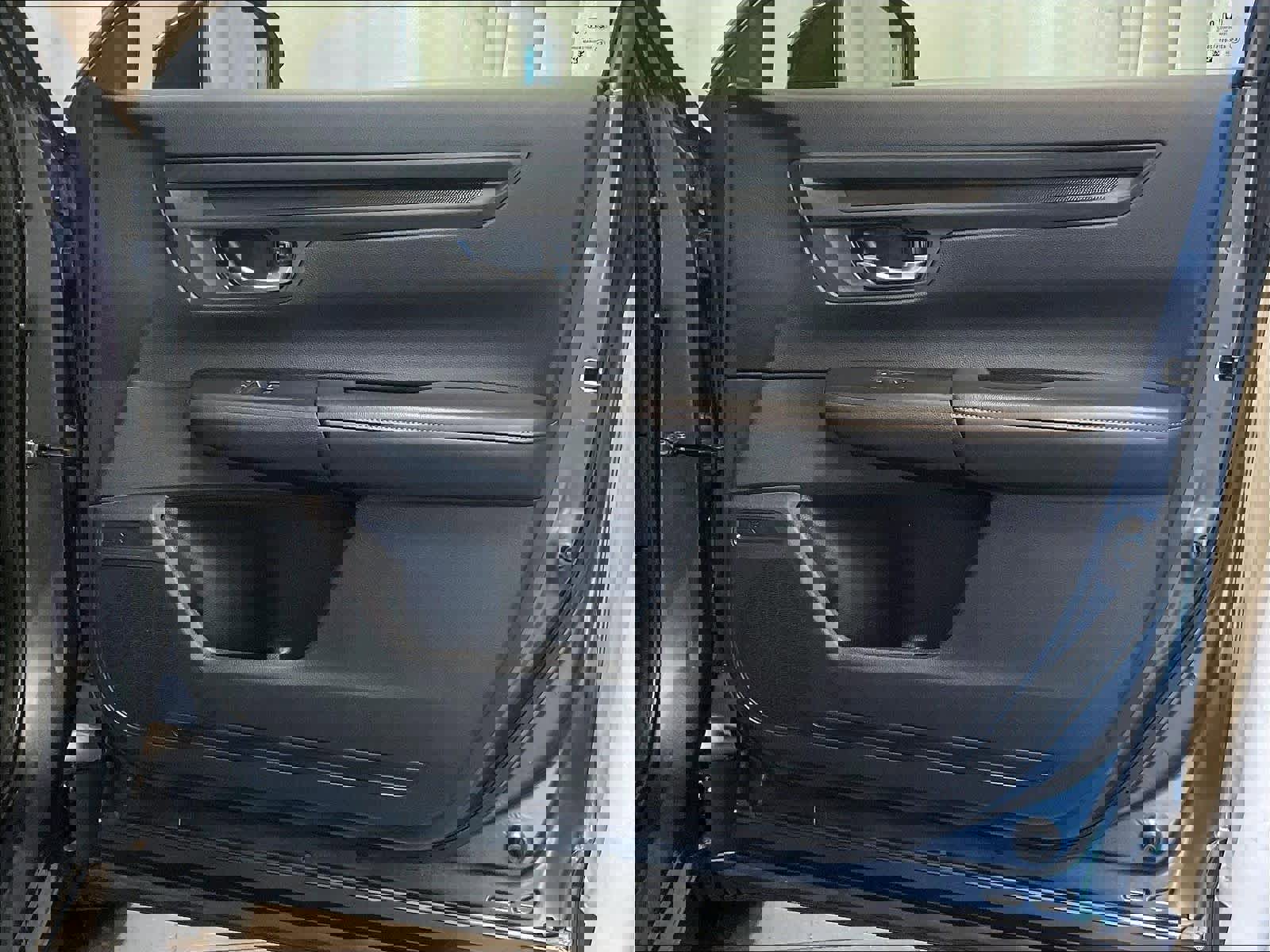 Used 2025 Honda CR-V Sport-L image 12