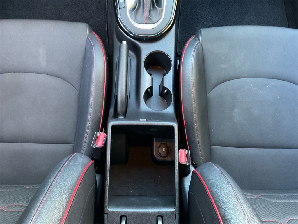 Used 2021 Kia Forte GT image 11