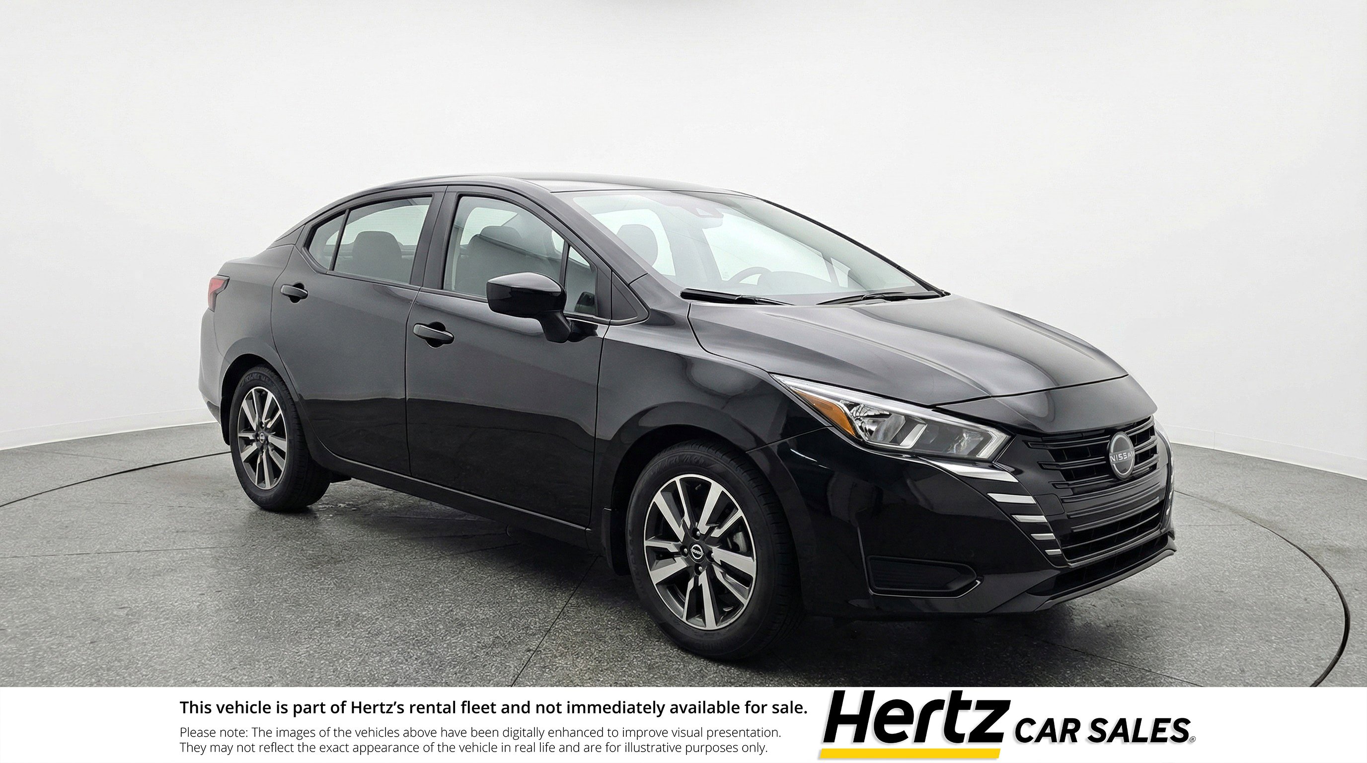 Used 2025 Nissan Versa SV image 1