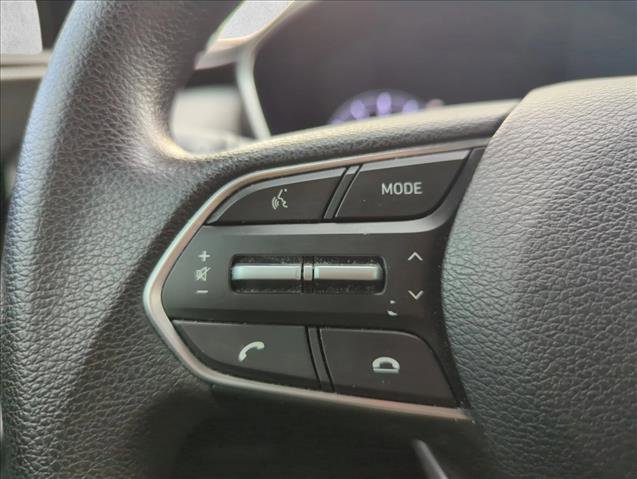 Used 2020 Hyundai Santa Fe SE w/ Cargo Package image 14