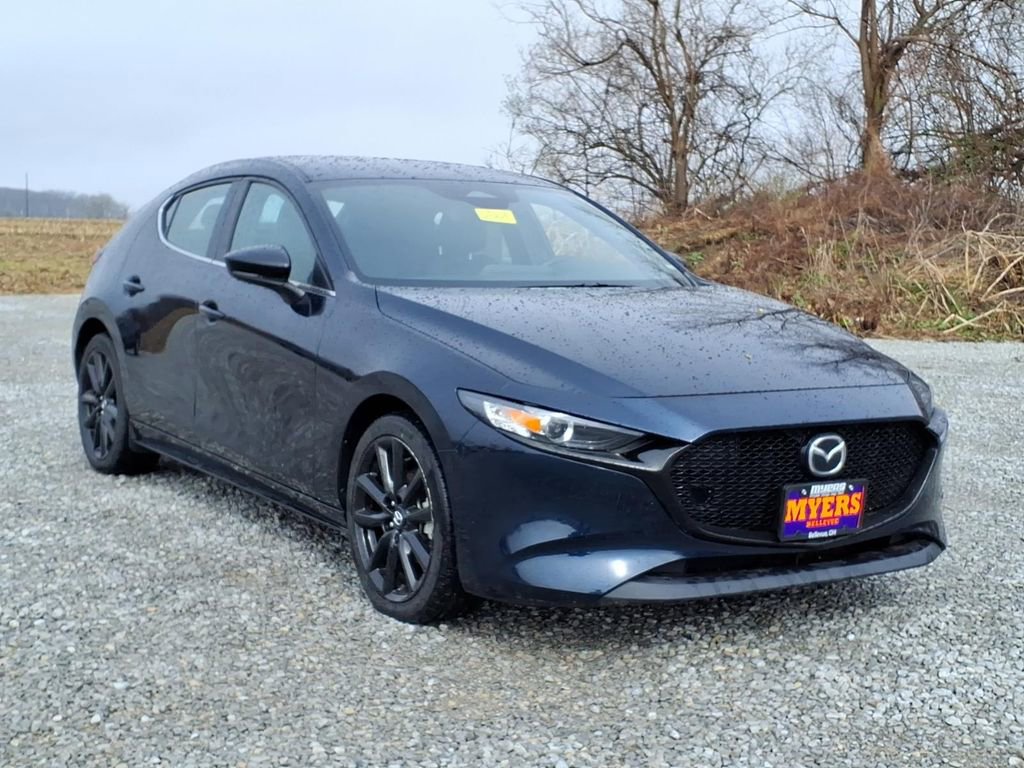 Used 2025 MAZDA MAZDA3 s Sport image 2