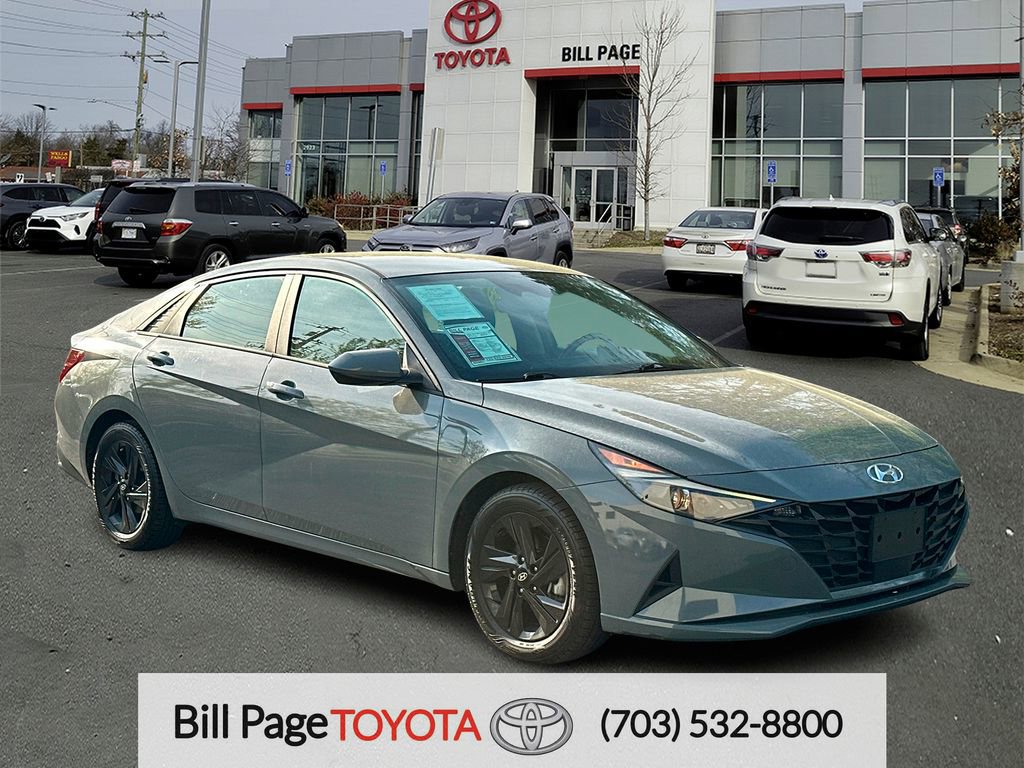 Used 2021 Hyundai Elantra SEL w/ Convenience Package FWD image 1