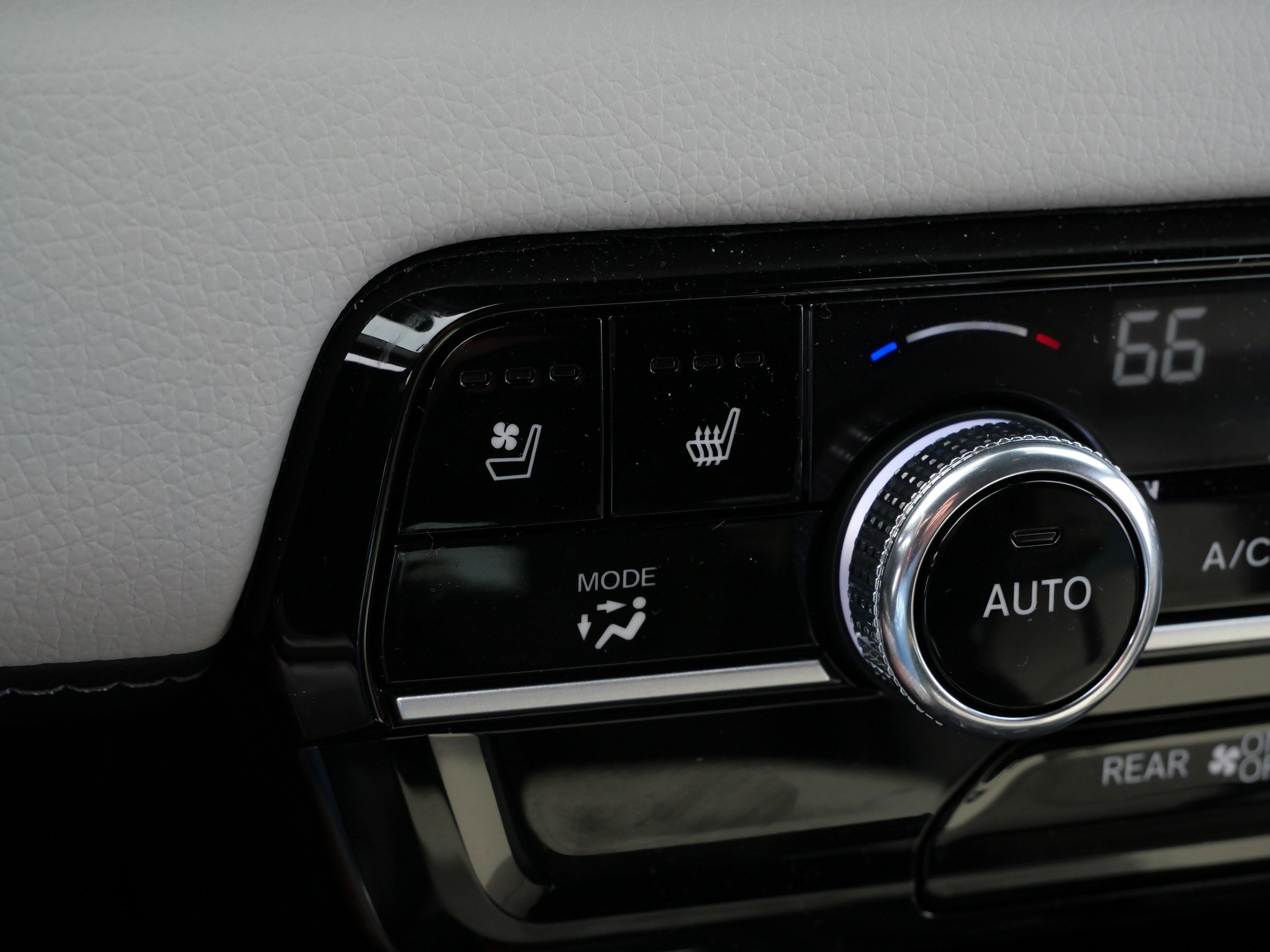 Used 2026 Honda Passport TrailSport Elite image 30