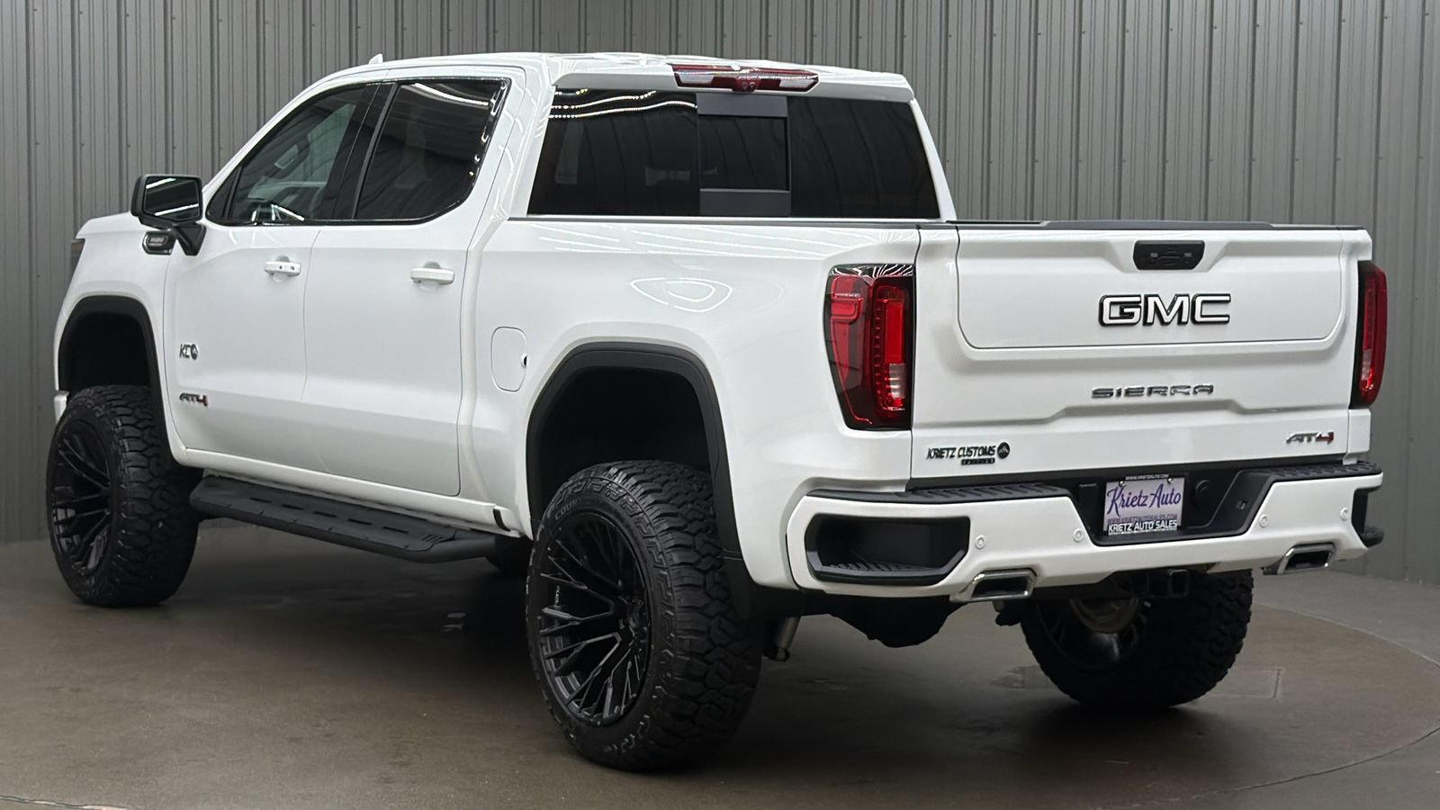 Used 2026 GMC Sierra 1500 AT4 w/ AT4 Premium Package AWD/4WD image 3