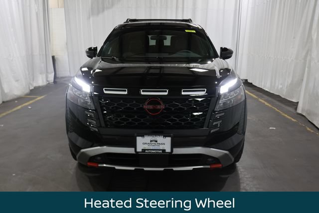 New 2026 Nissan Pathfinder Rock Creek w/ Rock Creek Premium Package AWD/4WD image 8