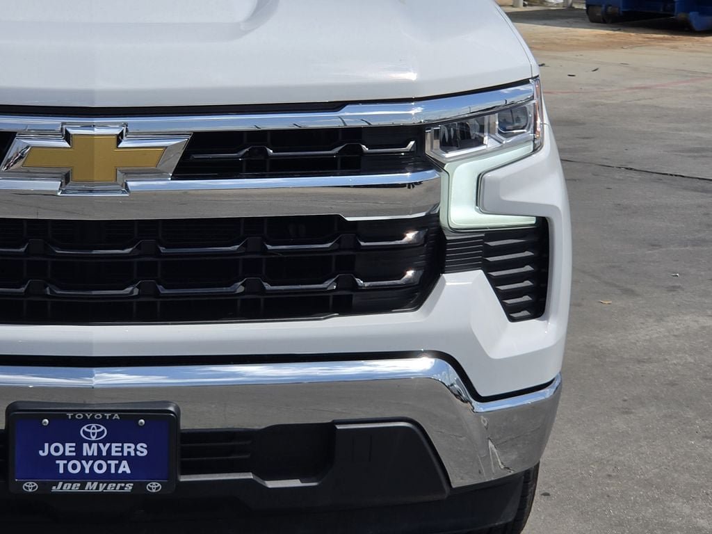 Used 2026 Chevrolet Silverado 1500 LT RWD image 4