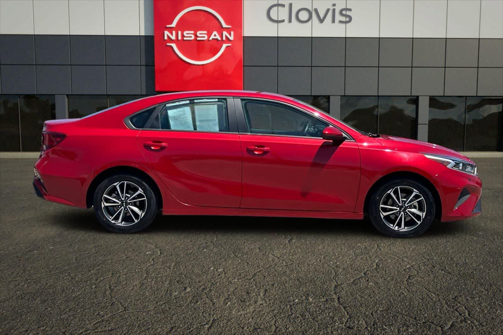 Used 2023 Kia Forte LXS FWD image 9