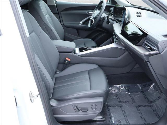 Certified 2025 Audi Q5 Premium w/ Convenience Package AWD/4WD image 26