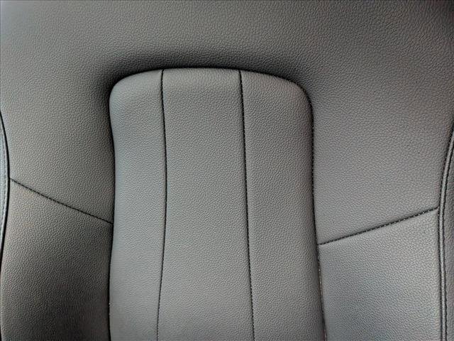 Used 2023 Mercedes-Benz EQB 300 4MATIC image 15