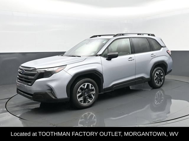 Used 2025 Subaru Forester Premium AWD/4WD image 1