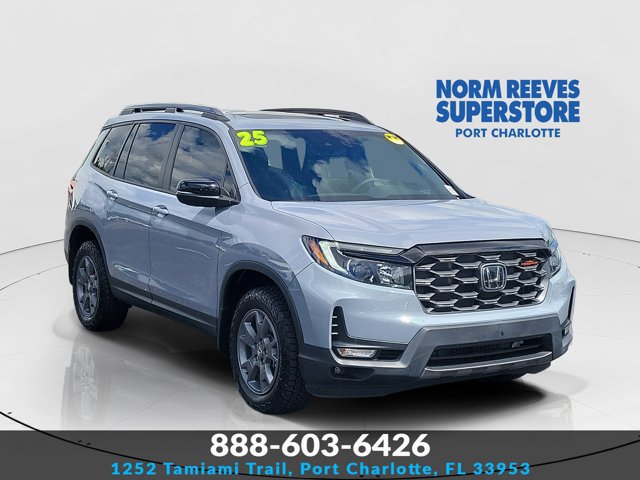 Certified 2025 Honda Passport TrailSport image 1