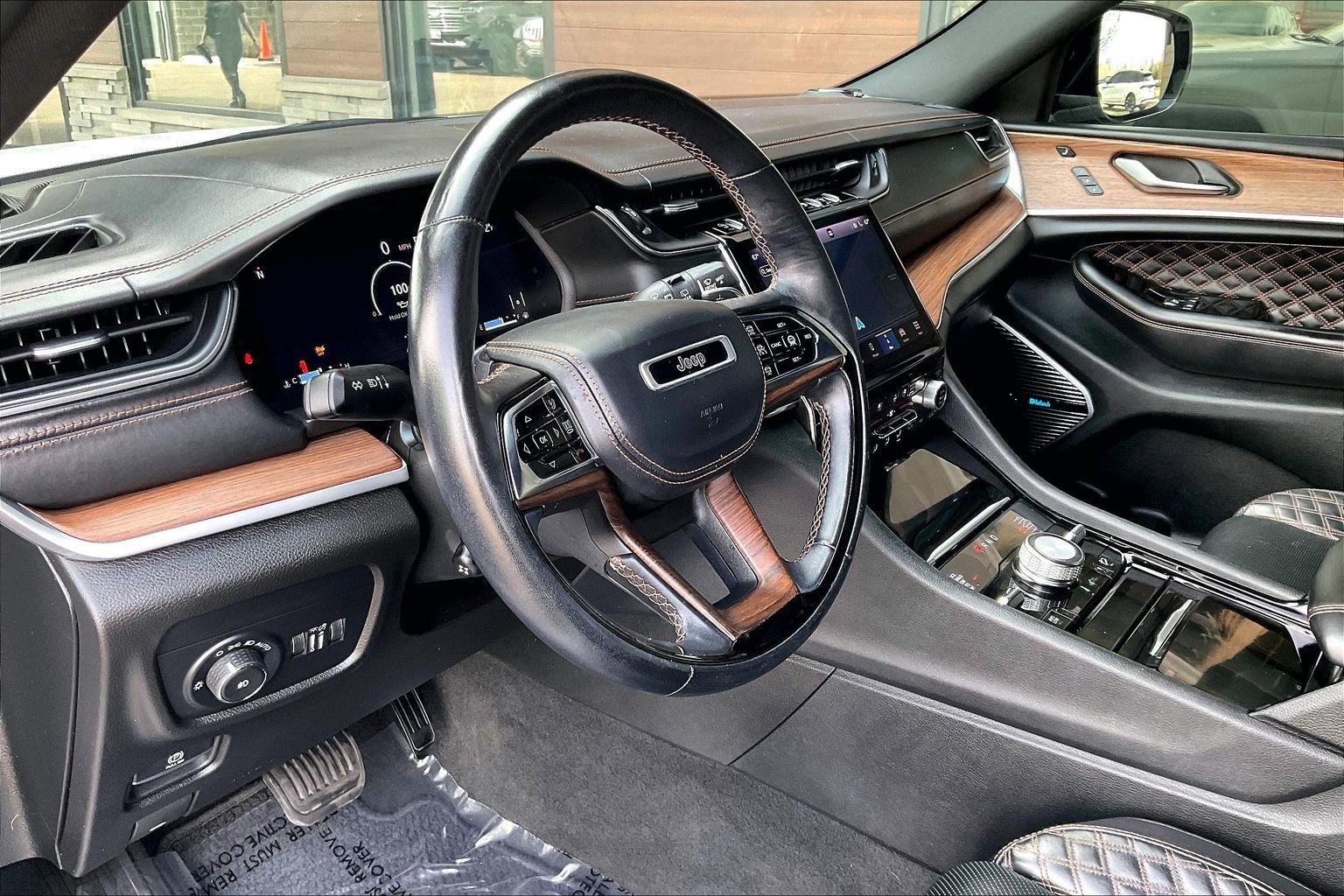 Used 2021 Jeep Grand Cherokee L Summit w/ Advanced Protech Group IV image 14