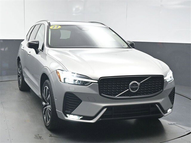 Used 2023 Volvo XC60 B5 Plus w/ Climate Package FWD image 2