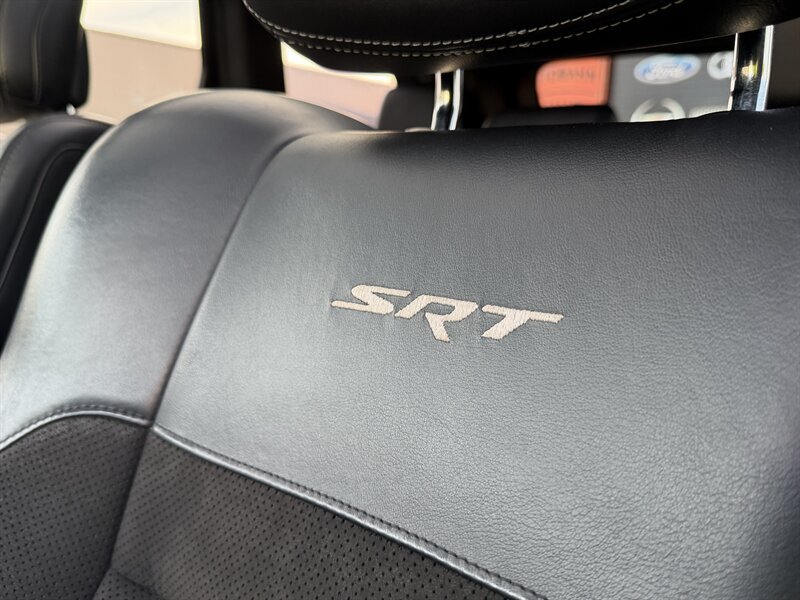 Used 2020 Jeep Grand Cherokee SRT AWD/4WD image 31