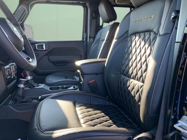 Used 2023 Jeep Gladiator Willys image 36