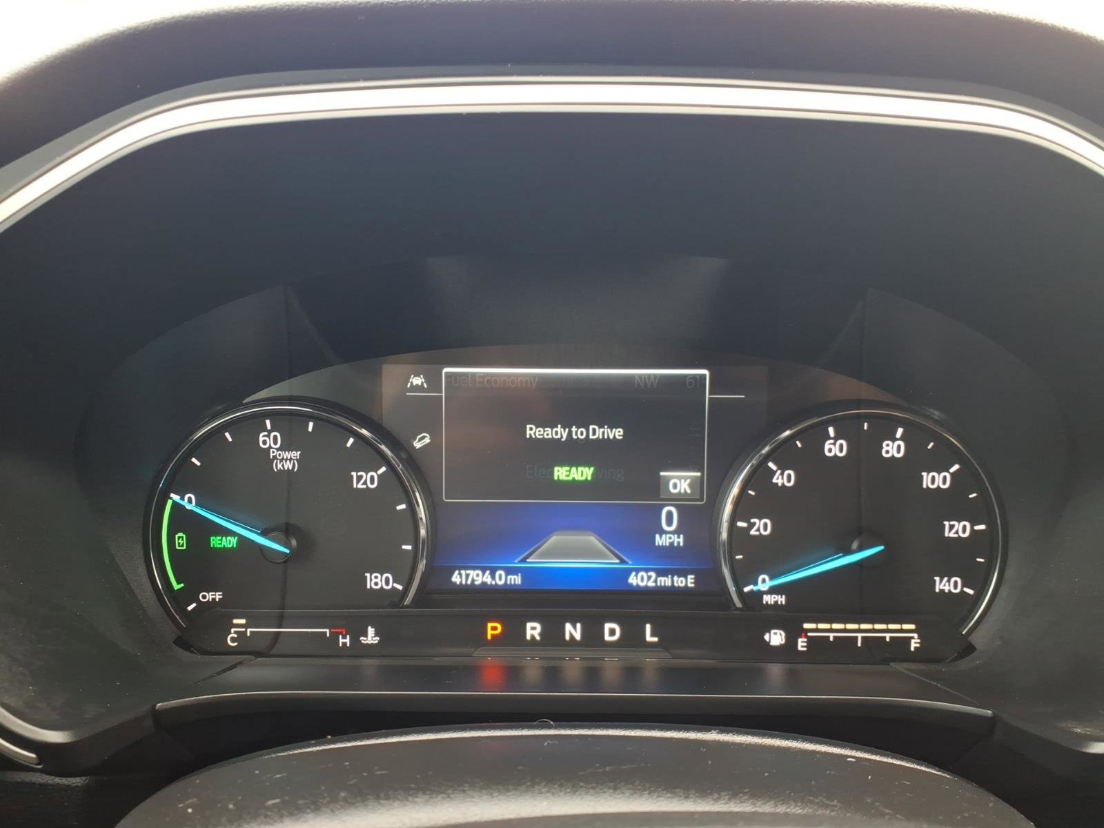 Certified 2022 Ford Escape SE w/ SE Sport Appearance Package image 26