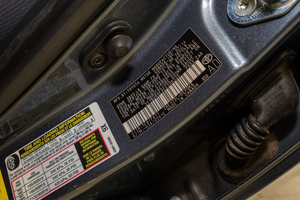 Used 2014 Toyota Corolla L image 19