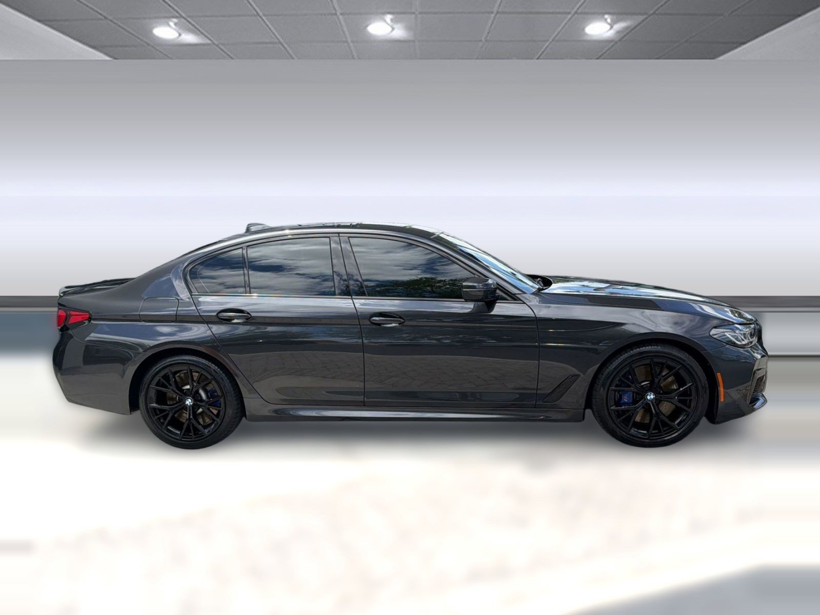 Certified 2022 BMW 540i w/ M Sport Package RWD image 8