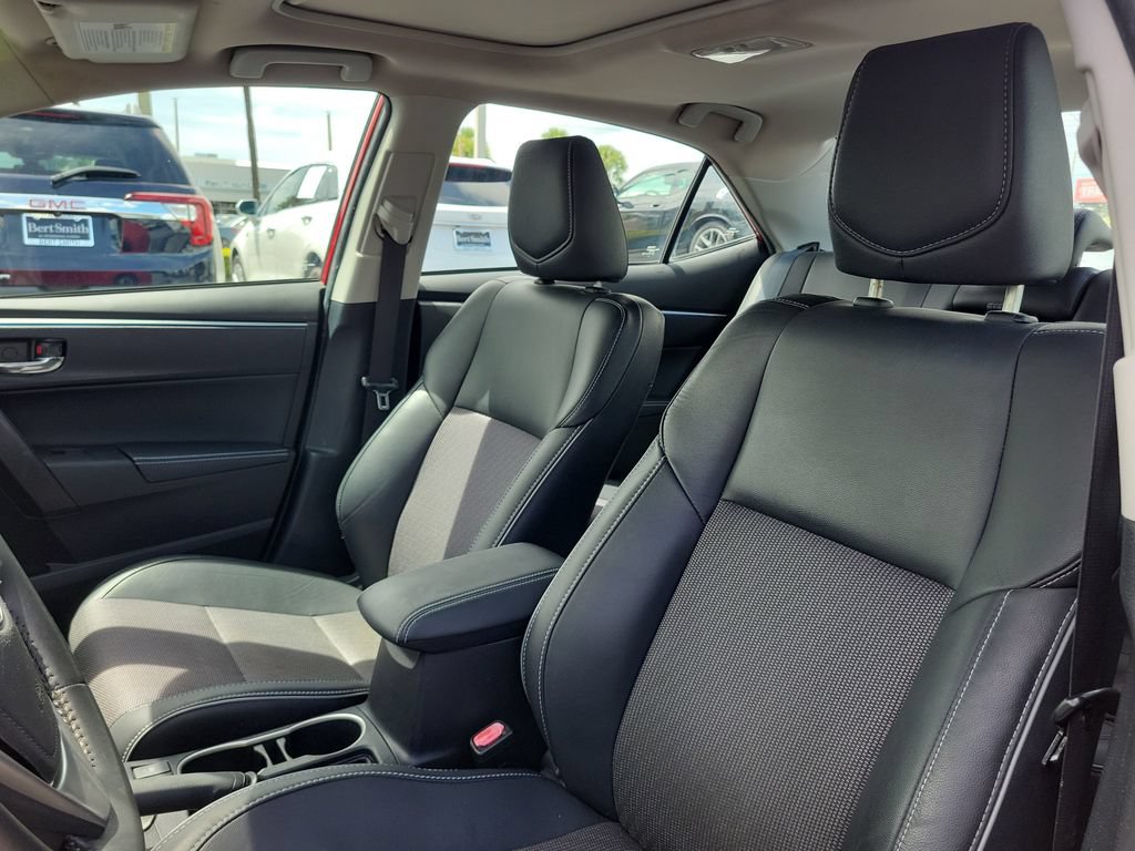 Used 2015 Toyota Corolla S FWD image 18
