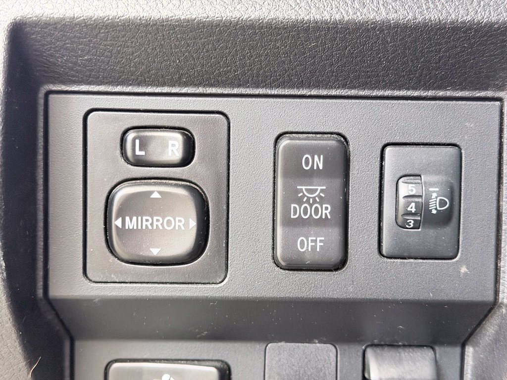 Used 2014 Toyota Tundra SR5 AWD/4WD image 41
