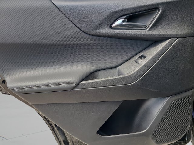 New 2026 Chevrolet Equinox LT w/ Safety and Technology Package FWD image 14