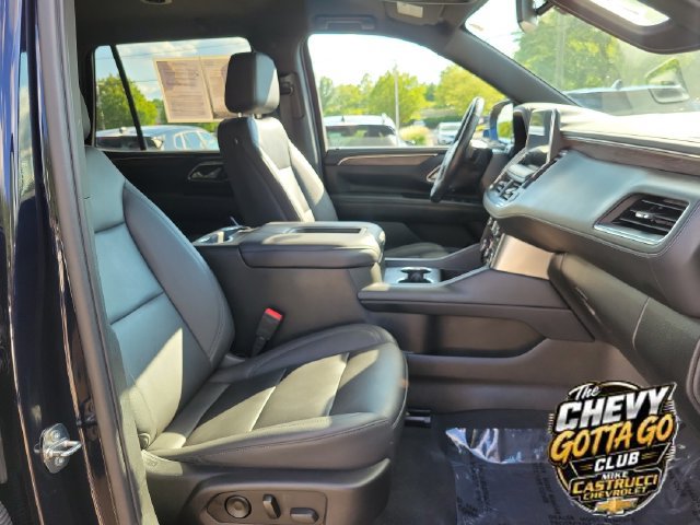 Used 2022 Chevrolet Tahoe LT w/ Luxury Package AWD/4WD image 27