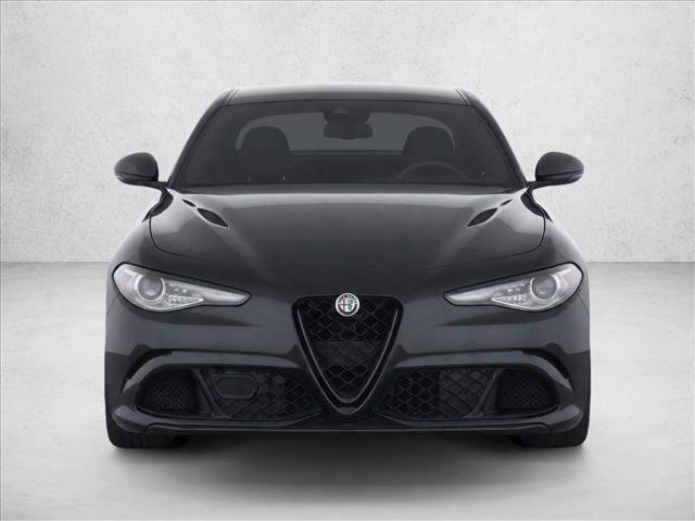 Used 2021 Alfa Romeo Giulia Sprint w/ Nero Edizione RWD image 2