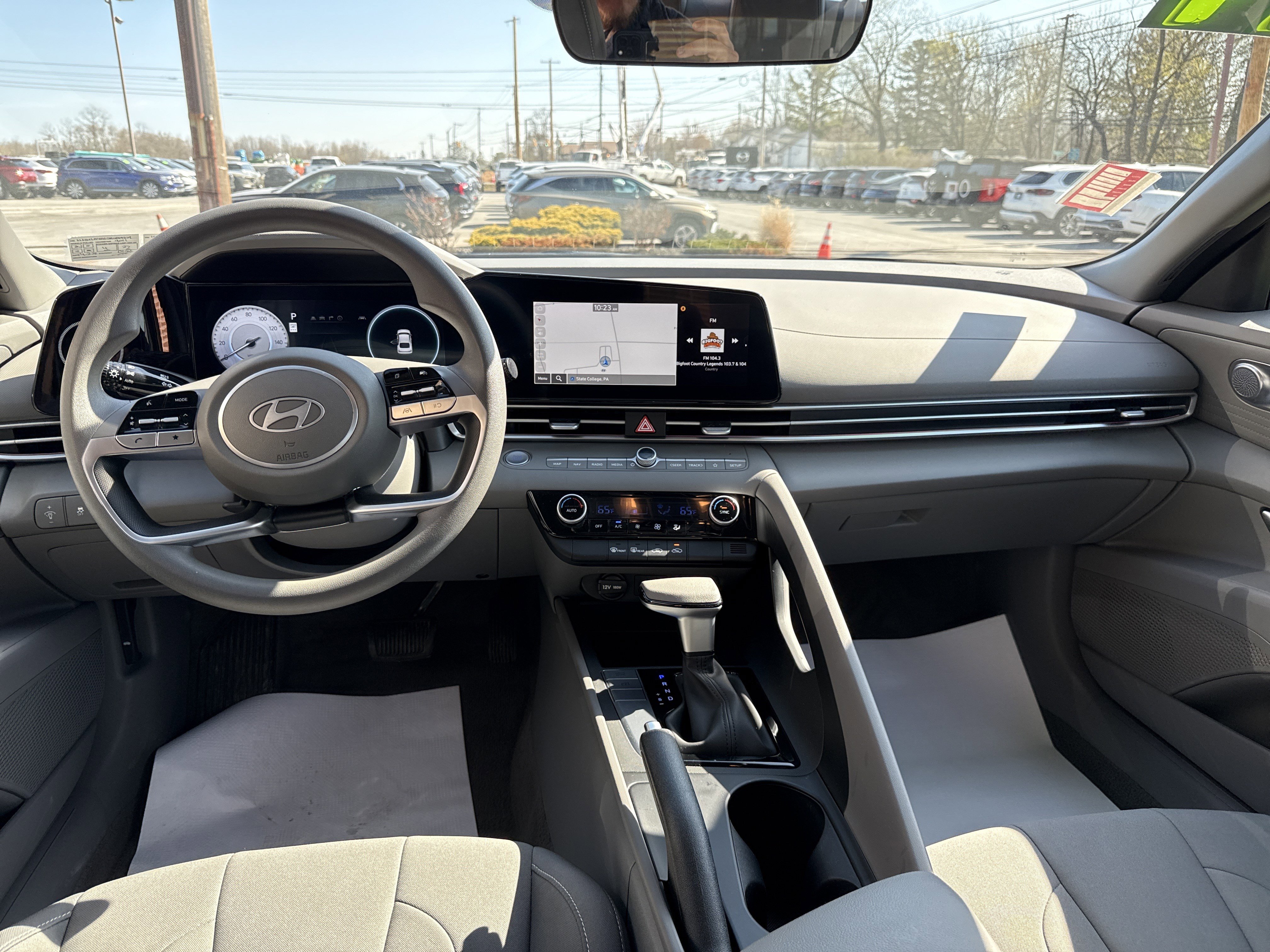 Certified 2024 Hyundai Elantra SEL image 24