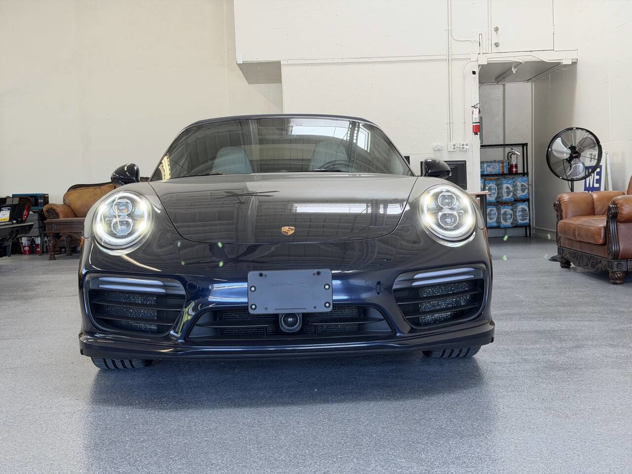 Used 2019 Porsche 911 Turbo S image 9