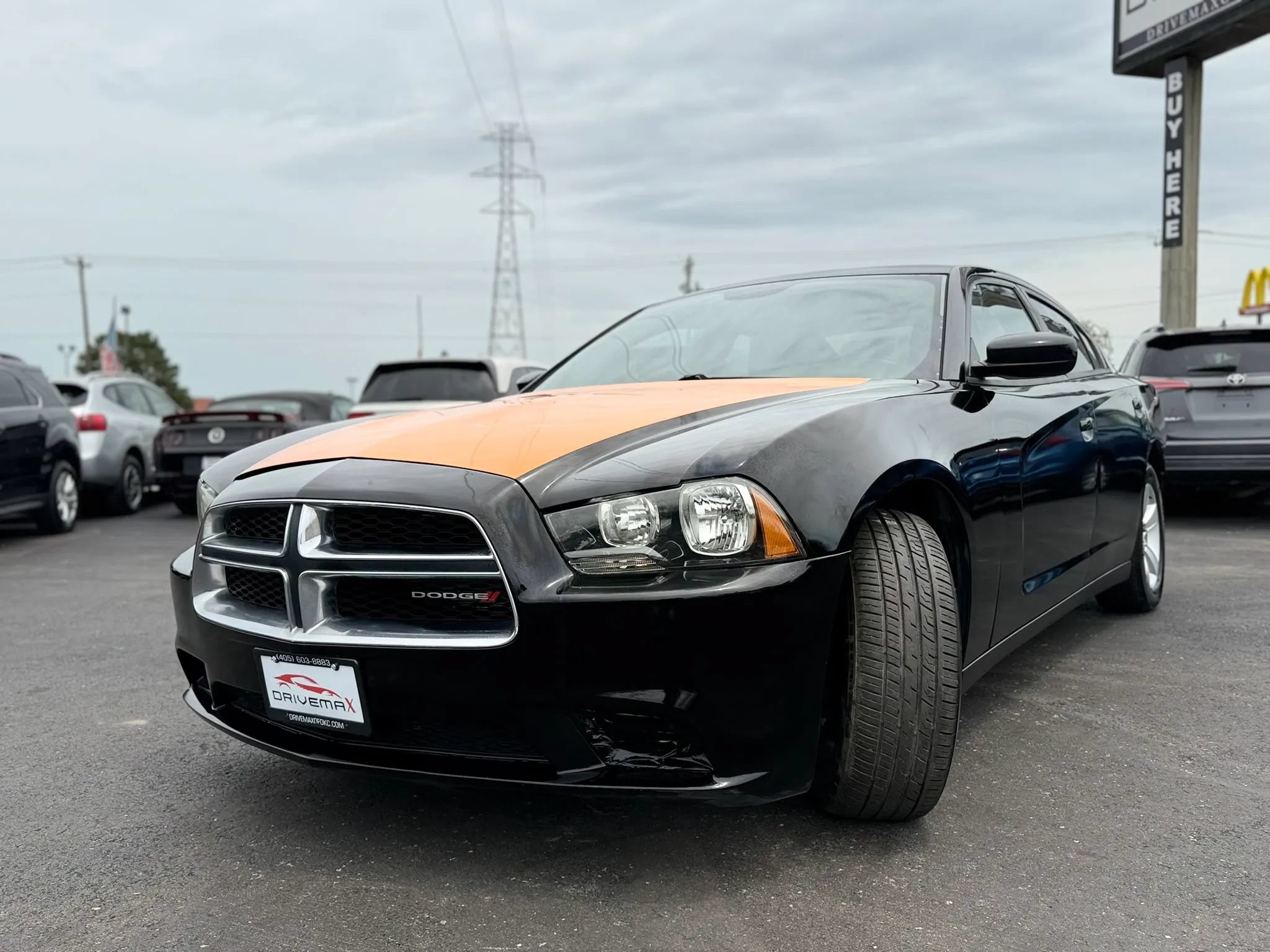 Used 2013 Dodge Charger SE RWD image 8