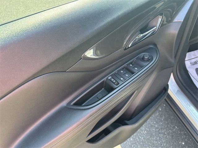 Certified 2022 Buick Encore Preferred w/ Safety Package image 23