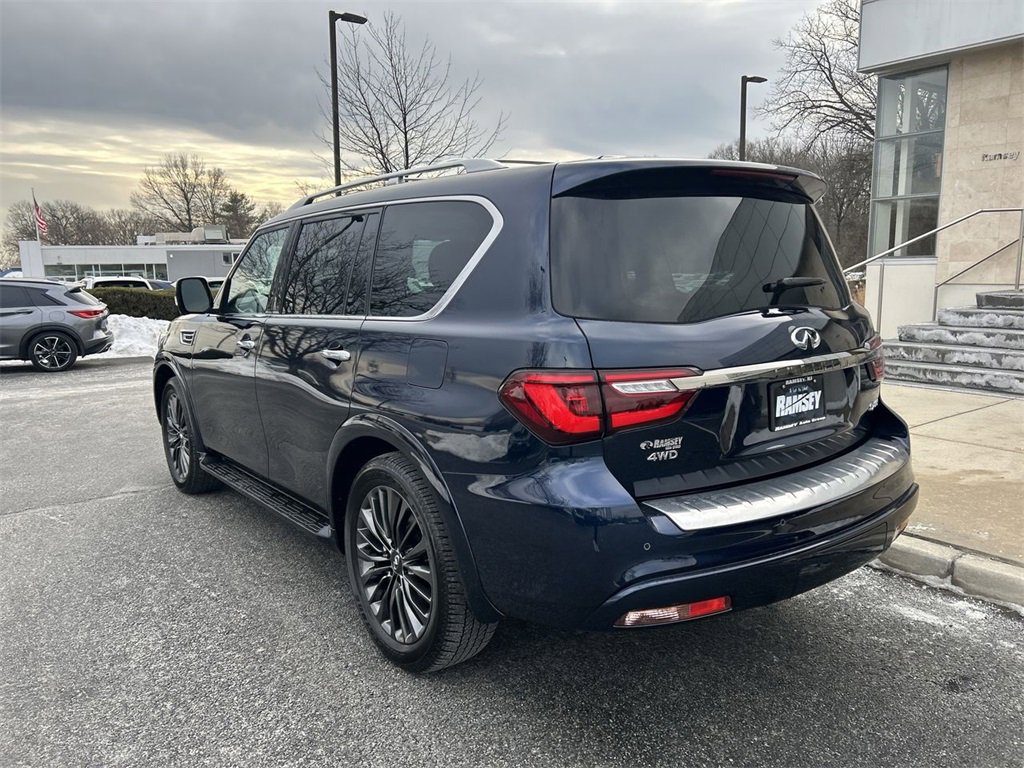 Certified 2024 INFINITI QX80 Premium Select w/ Cargo Package image 6