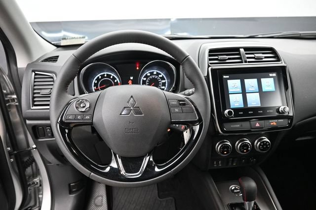 Used 2026 Mitsubishi Outlander Sport LE AWD/4WD image 12